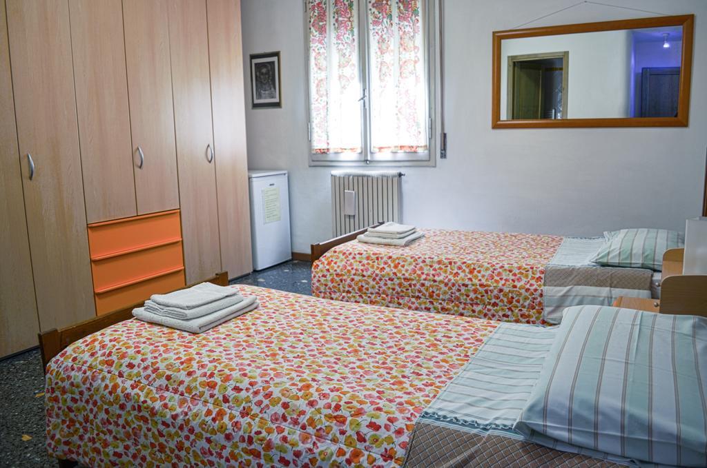 Bed And Breakfast Arcobaleno Μπολόνια Εξωτερικό φωτογραφία